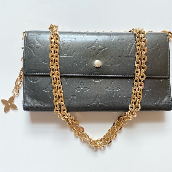 LOUIS VUITTON LEATHER WOC❤️ - Picture 15 of 15